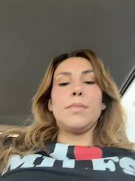 LeaGambit   online show from 04.16.26