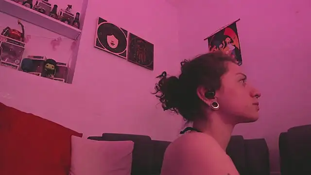 Agathaks online show from 02.19.25