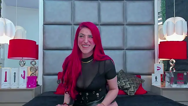 AllissaBrowm online show from 12.16.25