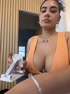 clarachanelricek online show from 03.03.26