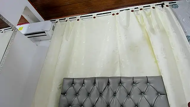 luna evaa online show from 03.05.25