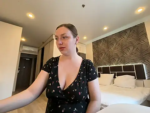 Janeee online show from 04.12.26