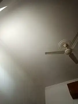 Snapshot of Lent_Medium chatting on 02.09.26 Lent Medium online show from 02.09.26