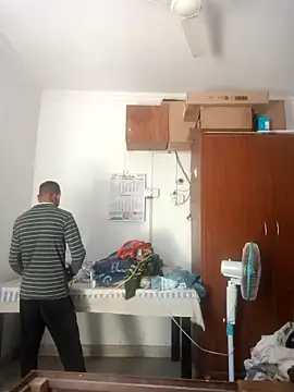 Snapshot of Lent_Medium chatting on 03.11.26 Lent Medium online show from 03.11.26