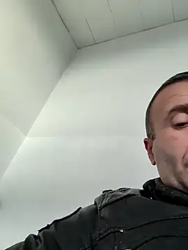 Snapshot of muscularsexy chatting on 12.12.24 muscularsexy online show from 12.12.24