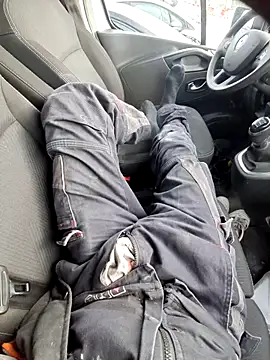 eddouxxx78 online show from 12.17.25