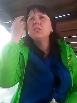 explored romantic online show from 03.10.25