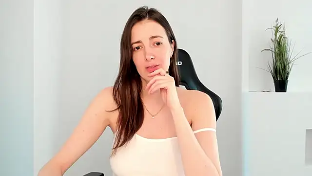 Sabrina Mur online show from 02.22.25