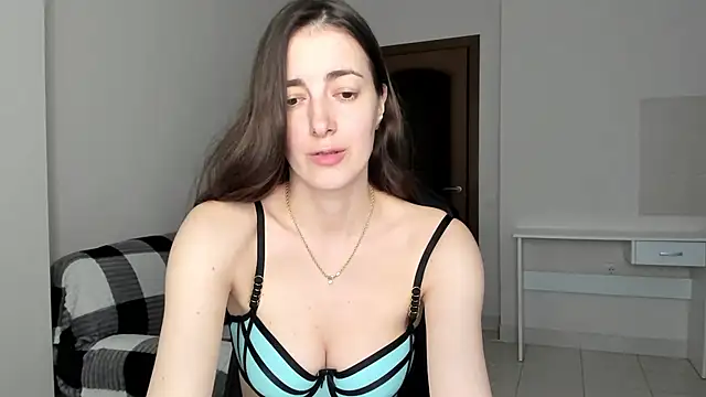 Sabrina Mur online show from 11.07.25