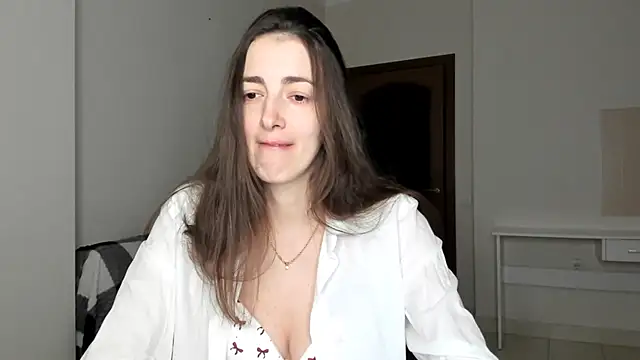 Sabrina Mur online show from 11.28.25