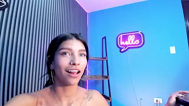 Snapshot of LauraAristizabal chatting on 01.16.25 LauraAristizabal online show from 01.16.25