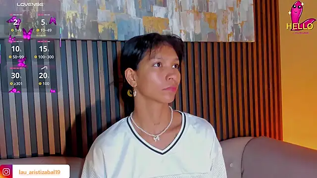 Snapshot of LauraAristizabal chatting on 02.12.26 LauraAristizabal online show from 02.12.26
