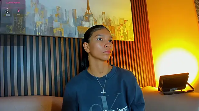 Snapshot of LauraAristizabal chatting on 03.05.26 LauraAristizabal online show from 03.05.26