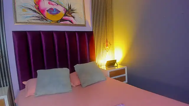 Snapshot of LauraAristizabal chatting on 04.02.26 LauraAristizabal online show from 04.02.26