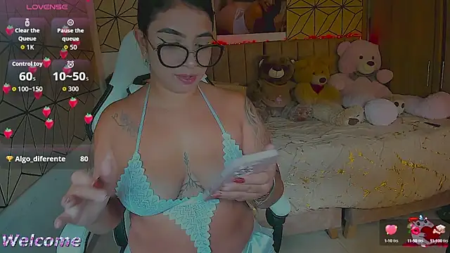 vane lopez  online show from 10.07.25