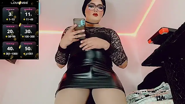 Miss Nasty Lia online show from 04.13.26