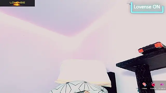 Snapshot of Miss_Nasty_Lia chatting on 05.08.26 Miss Nasty Lia online show from 05.08.26