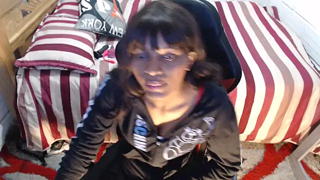 sexyjustin202 online show from 10.28.25