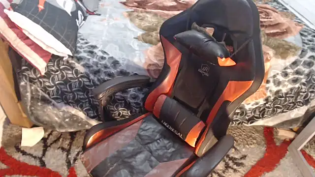 sexyjustin202 online show from 04.06.26