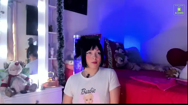 miaa-lee online show from 12.14.25