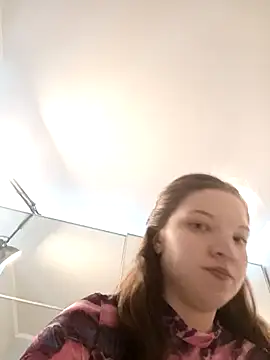 Snapshot of MelaniGrand chatting on 09.30.25 MelaniGrand online show from 09.30.25