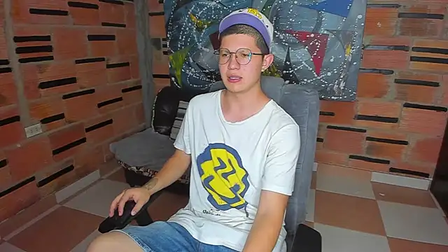 patrik 027 online show from 02.18.25