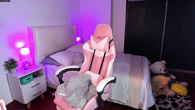 Ainhoads online show from 02.03.26