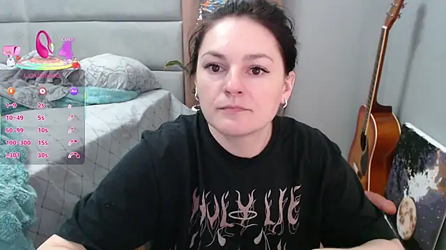 Stacy Davice online show from 02.18.25