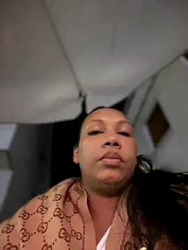 Snapshot of sha_squirt chatting on 09.09.25 sha squirt online show from 09.09.25