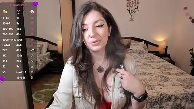 Snapshot of RoryLay chatting on 02.02.25 RoryLay online show from 02.02.25