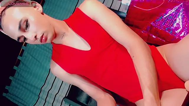 CharlotteBigCock online show from 02.25.25