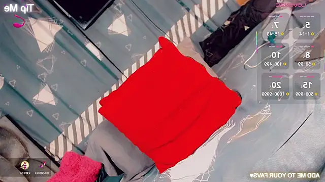 CharlotteBigCock online show from 11.13.25