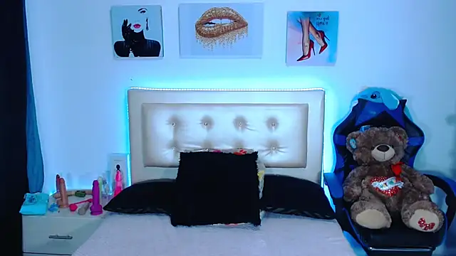 Jenng18 online show from 12.19.24