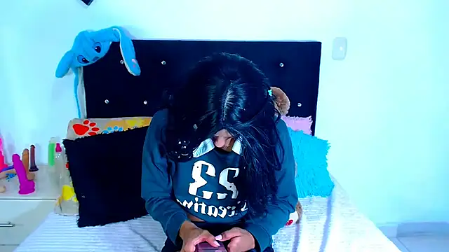 Jenng18 online show from 12.17.25