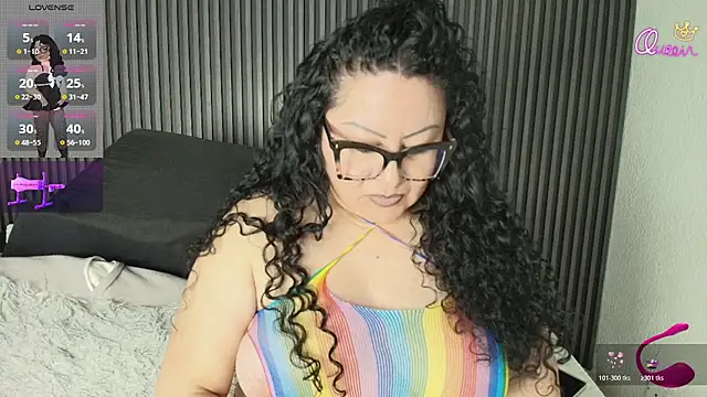 Snapshot of hazel_milf chatting on 07.20.26 hazel milf online show from 07.20.26