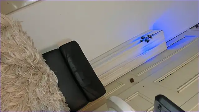 Snapshot of MistressMichell chatting on 01.23.25 MistressMichell online show from 01.23.25