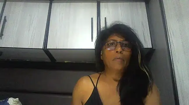 MsAttitude online show from 03.18.25