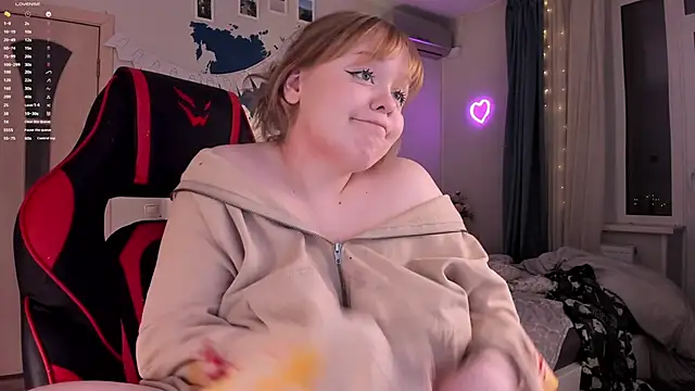 LisaLaas online show from 12.14.24