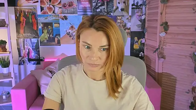 Snapshot of MistyBarnes chatting on 12.18.24 MistyBarnes online show from 12.18.24