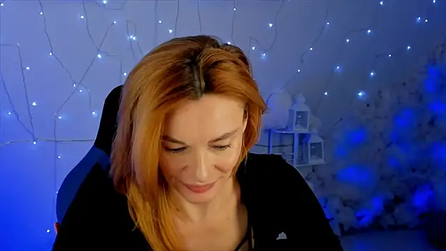 Snapshot of MistyBarnes chatting on 01.10.25 MistyBarnes online show from 01.10.25