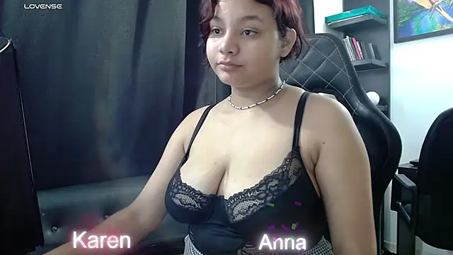 Snapshot of Karen_sex92 chatting on 02.19.25 Karen sex92 online show from 02.19.25