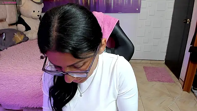 alma blue online show from 03.21.26