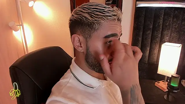 ItsMeEros online show from 10.06.25