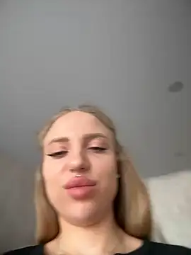 pinkstar  online show from 02.22.25