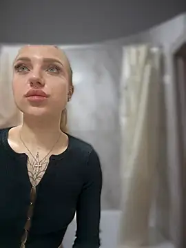 pinkstar  online show from 02.25.25