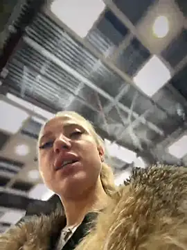 pinkstar  online show from 02.25.25