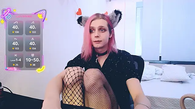 Littlepinkcat online show from 03.01.26