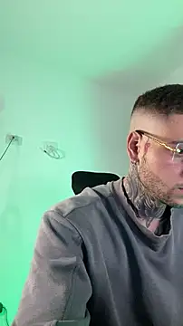  jamesleandros1 online show from 02.02.26