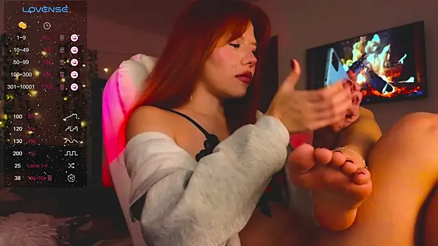 Snapshot of Juliette_Sunshine chatting on 02.02.25 Juliette Sunshine online show from 02.02.25