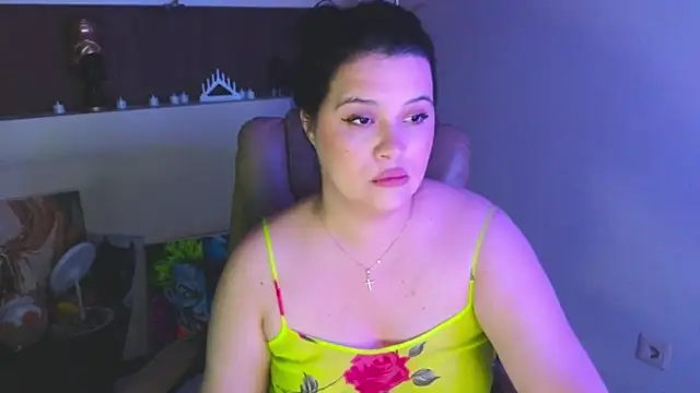 Snapshot of Malika_uAngel chatting on 05.20.26 Malika uAngel online show from 05.20.26